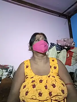 Snapshot of me-pari-hu chatting on 11, 6, 2026 me-pari-hu online show from 11, 6, 2026