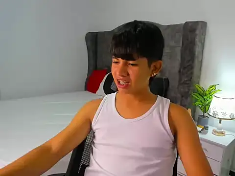 Mikke18 online show from 13, 1, 2026