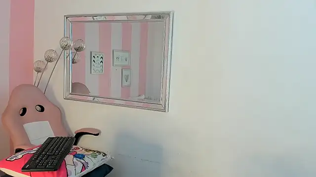 Amaia Monroe online show from 21, 2, 2026