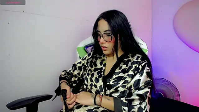 Snapshot of Mishell_hot_ chatting on 30, 11, 2025 Mishell hot online show from 30, 11, 2025