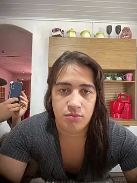 larysinha online show from 25, 4, 2026