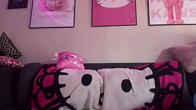 Snapshot of sevynsexysinss chatting on 19, 12, 2025 sevynsexysinss online show from 19, 12, 2025