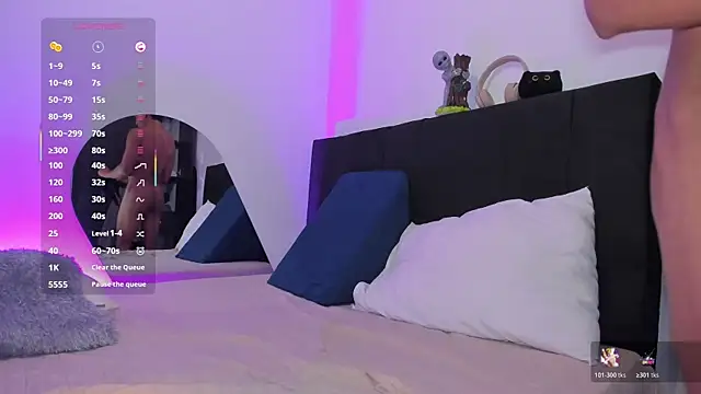 Snapshot of santinaughty chatting on 14, 1, 2026 santinaughty online show from 14, 1, 2026