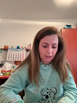 Sareyxon online show from 4, 3, 2026