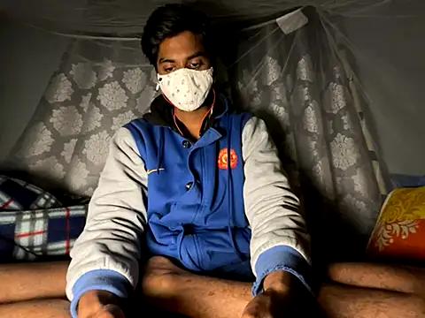 hunterboy2001 online show from 1, 12, 2025