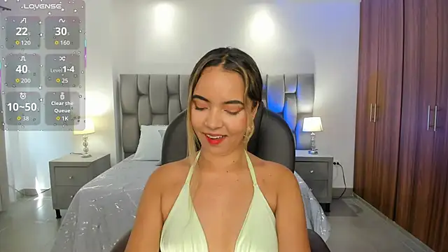 Snapshot of alana_martiins chatting on 30, 3, 2026 alana martiins online show from 30, 3, 2026