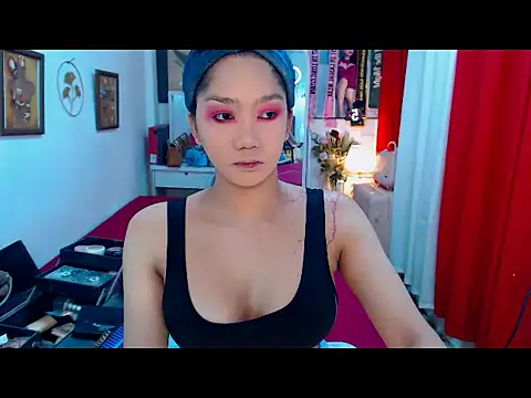 Snapshot of UrScreenGoddess chatting on 16, 12, 2025 UrScreenGoddess online show from 16, 12, 2025