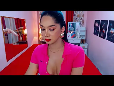 Snapshot of UrScreenGoddess chatting on 12, 7, 2026 UrScreenGoddess online show from 12, 7, 2026