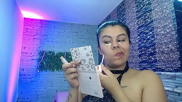 emma petit07 online show from 10, 1, 2026