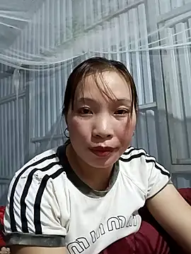 Evelyn-n online show from 15, 12, 2025