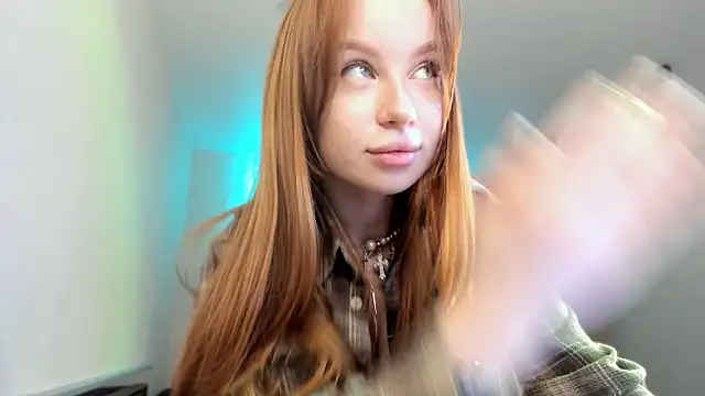 PollyPeach  online show from 26, 2, 2026