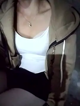 Snapshot of iam-eli chatting on 10, 1, 2026 iam-eli online show from 10, 1, 2026