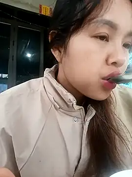 Pretty-haert online show from 16, 12, 2025