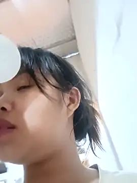 Pretty-haert online show from 10, 4, 2026