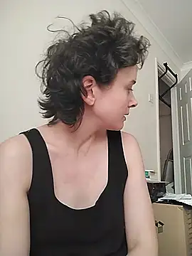 Amy01112 online show from 9, 7, 2026