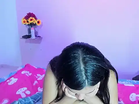 18teenssexy online show from 12, 2, 2026