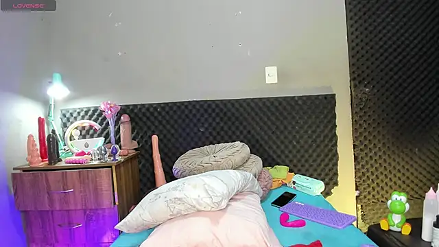 Shadia Squirt online show from 3, 6, 2026