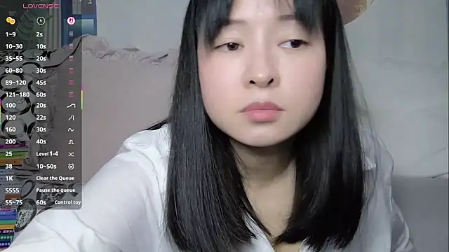 Snapshot of Cheri99 chatting on 14, 12, 2025 Cheri99 online show from 14, 12, 2025