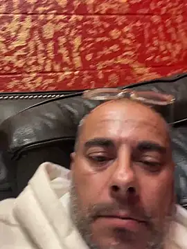 Snapshot of ValuedConcept687 chatting on 23, 12, 2025 ValuedConcept687 online show from 23, 12, 2025