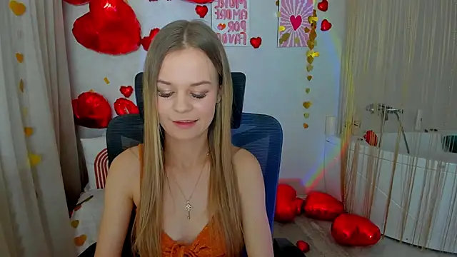 Snapshot of MidnighteAura chatting on 2, 2, 2026 MidnighteAura online show from 2, 2, 2026