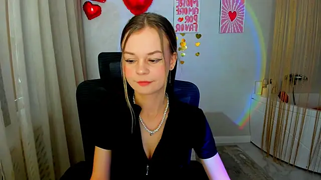 Snapshot of MidnighteAura chatting on 17, 2, 2026 MidnighteAura online show from 17, 2, 2026