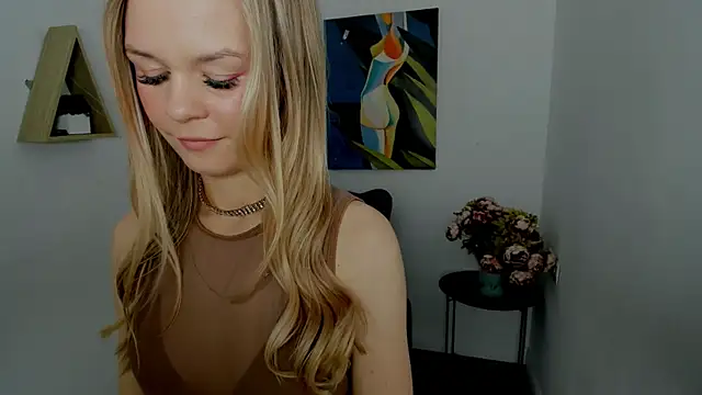 MidnighteAura online show from 11, 5, 2026