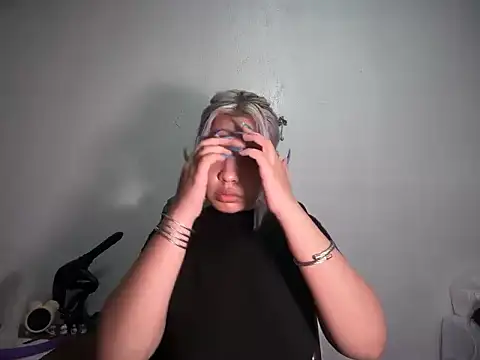 Tina Slick online show from 24, 6, 2026