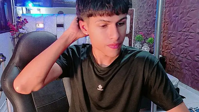 StormLuxX online show from 23, 12, 2025