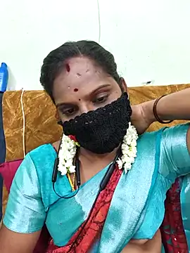 Snapshot of Tamil_Pallavi chatting on 28, 4, 2026 Tamil Pallavi online show from 28, 4, 2026
