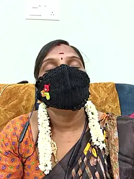 Snapshot of Tamil_Pallavi chatting on 29, 4, 2026 Tamil Pallavi online show from 29, 4, 2026