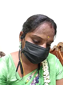 Snapshot of Tamil_Pallavi chatting on 8, 5, 2026 Tamil Pallavi online show from 8, 5, 2026