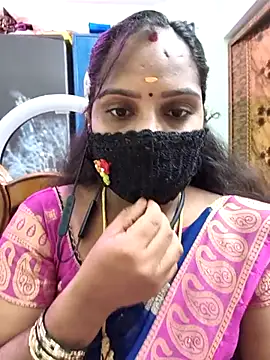 Snapshot of Tamil_Pallavi chatting on 17, 5, 2026 Tamil Pallavi online show from 17, 5, 2026