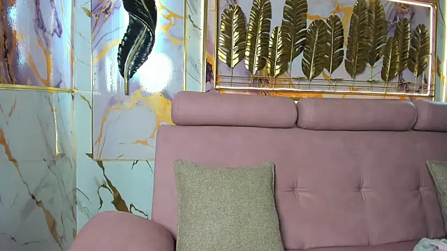 GoldenMusee  online show from 9, 1, 2026