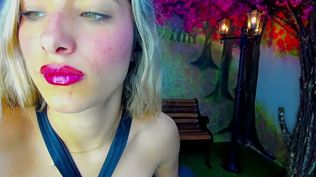 GoldenMusee  online show from 13, 1, 2026