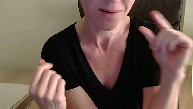 Snapshot of AuroraAG chatting on 25, 5, 2026 AuroraAG online show from 25, 5, 2026