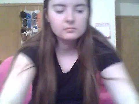 Snapshot of CallmeVenuss chatting on 2, 12, 2025 CallmeVenuss online show from 2, 12, 2025