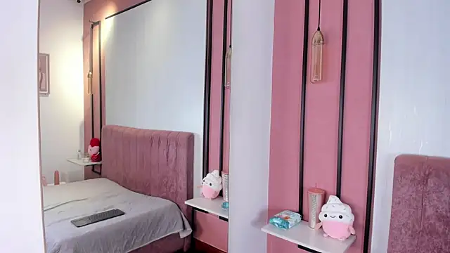 MissSavage  online show from 13, 3, 2026