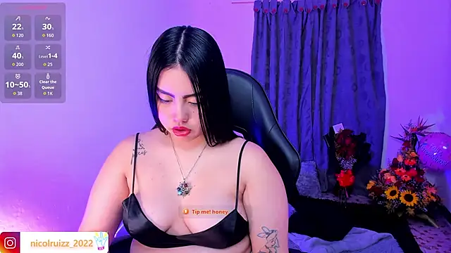 Nicolle Ruizz online show from 26, 2, 2026