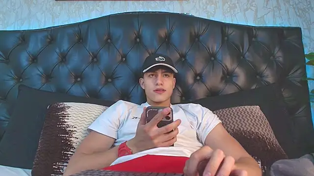 Snapshot of Lander_Cruz chatting on 2, 2, 2026 Lander Cruz online show from 2, 2, 2026