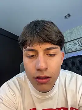 Snapshot of Lander_Cruz chatting on 19, 2, 2026 Lander Cruz online show from 19, 2, 2026