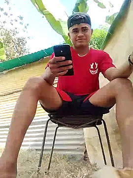 Snapshot of youngboypiss chatting on 31, 1, 2026 youngboypiss online show from 31, 1, 2026