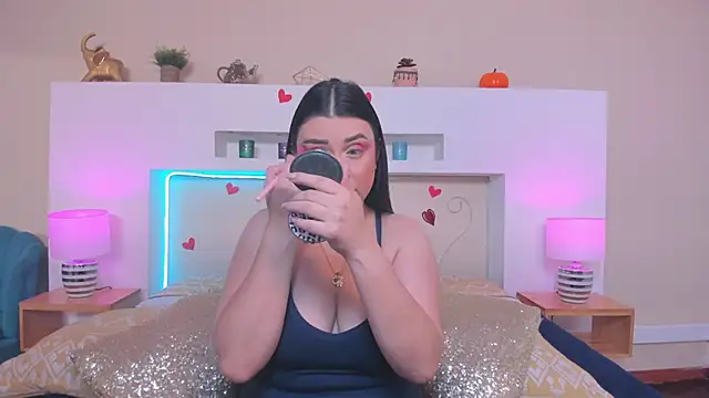 AnikaRomanoff  online show from 2, 4, 2026