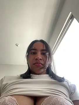 Snapshot of yourlatinhot chatting on 20, 2, 2026 yourlatinhot online show from 20, 2, 2026