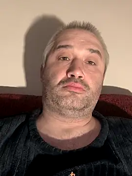 Snapshot of Olomoucak1982 chatting on 13, 4, 2026 Olomoucak1982 online show from 13, 4, 2026