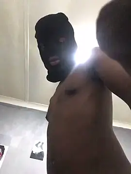 Pound5King online show from 5, 4, 2026