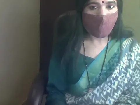 Lovely Ladyboy star online show from 27, 2, 2026