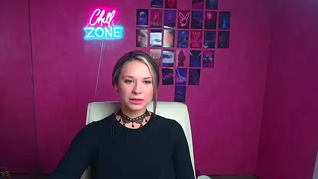 Melodie Aster online show from 4, 2, 2026