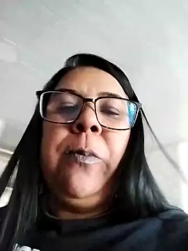 Snapshot of Carameloswing1 chatting on 13, 12, 2025 Carameloswing1 online show from 13, 12, 2025