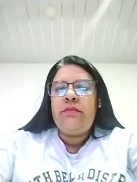 Snapshot of Carameloswing1 chatting on 16, 12, 2025 Carameloswing1 online show from 16, 12, 2025