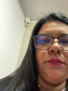 Carameloswing1 online show from 6, 2, 2026